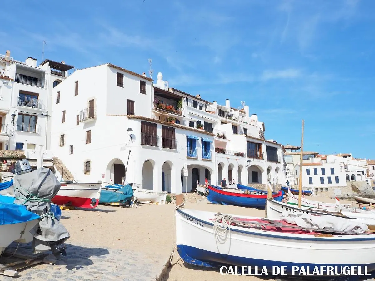 Apartamento Apartament Amb Piscina I Aparcament - Baixos Amb Jardinet Calella De Palafrugell