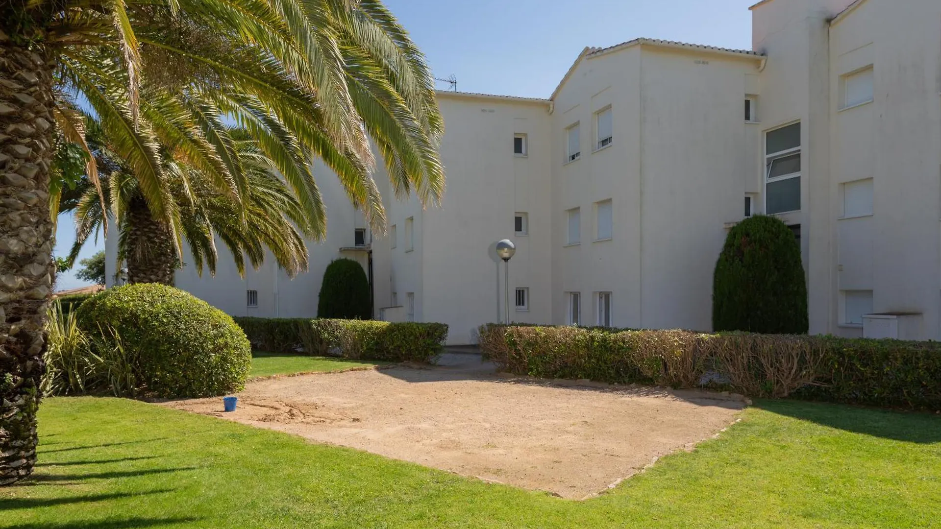 Apartamento Apartament Amb Piscina I Aparcament - Baixos Amb Jardinet Calella De Palafrugell