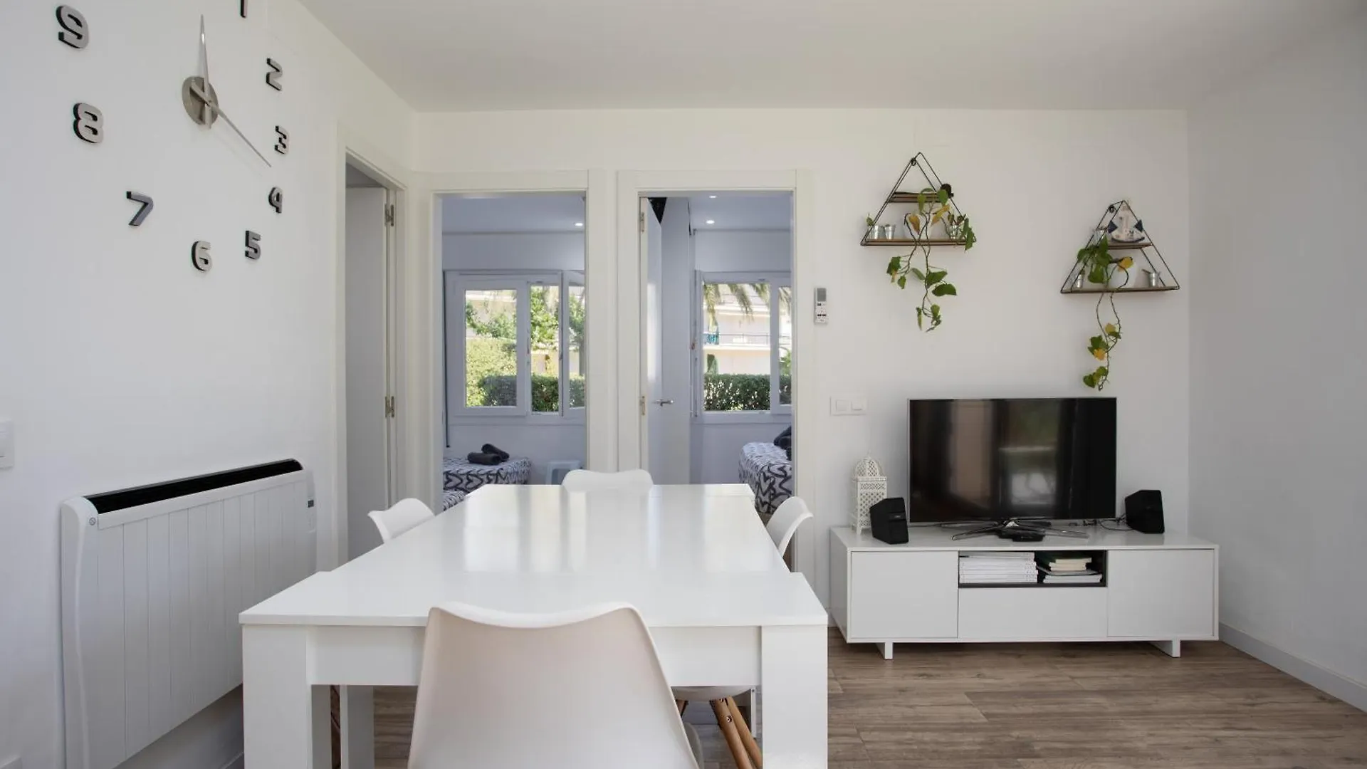 Apartament Amb Piscina I Aparcament - Baixos Amb Jardinet Calella De Palafrugell